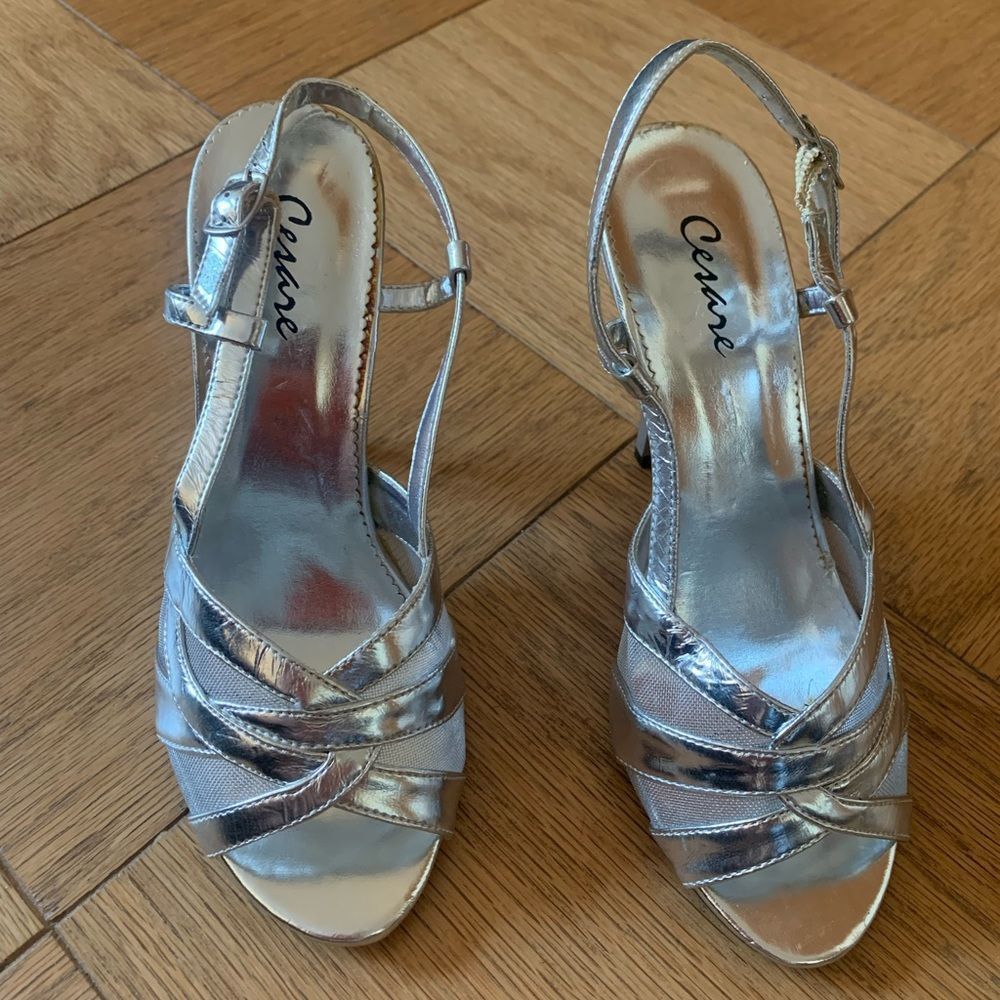 Summer shoes